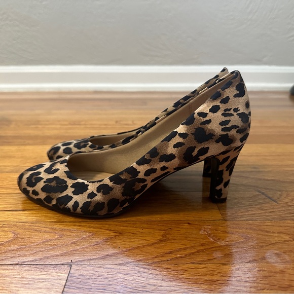 Leopard heels - Picture 4 of 6